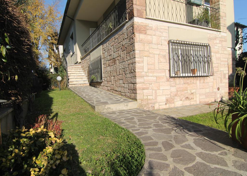 Robin'S Nest Villa Lucca Exterior photo